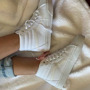 Vans Sk8-Hi Shoes (True White) SIZE: 8.5